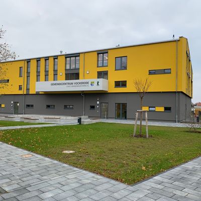 Rückseite des Gemeindezentrums Vockerode nach der Fertigstellung im Dezember 2020