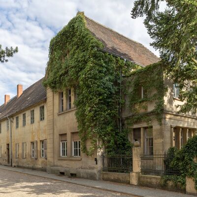 gelbes haus