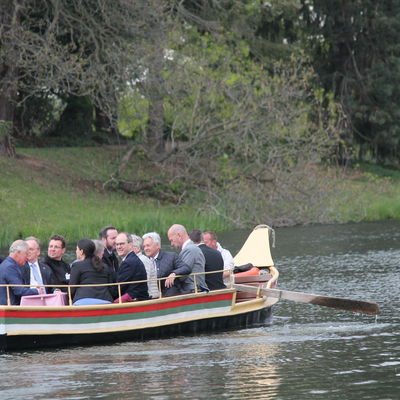 Prinz Charles und der Ministerpräsident Herr Dr. Haseloff bei der Gondelfahrt auf dem Wörlitzer See